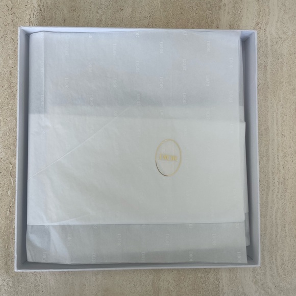 Christian Dior Silk Oblique Jacquard Scarf - Authentic - Picture 7 of 8